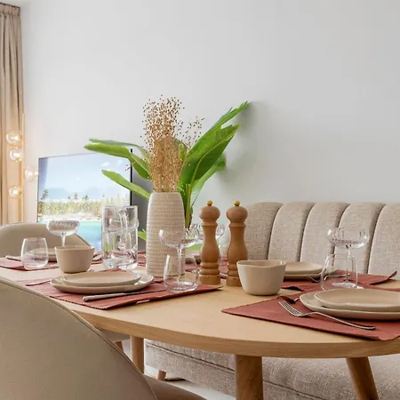 Casa Urban Gardens *