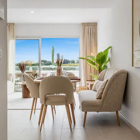 Casa Urban Gardens * Estepona